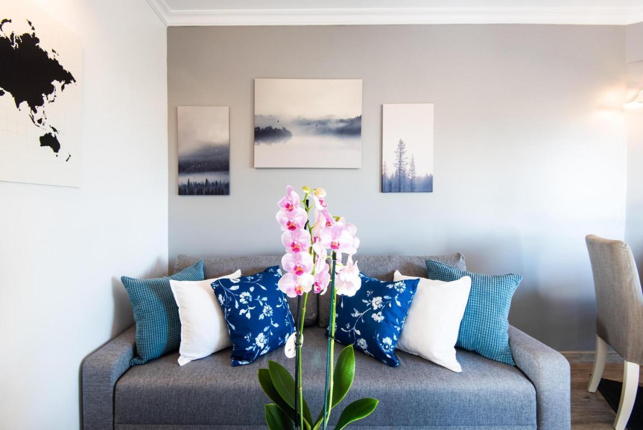 Beachfront Apartment Puerto Marina 베날마데나코스타 외부 사진
