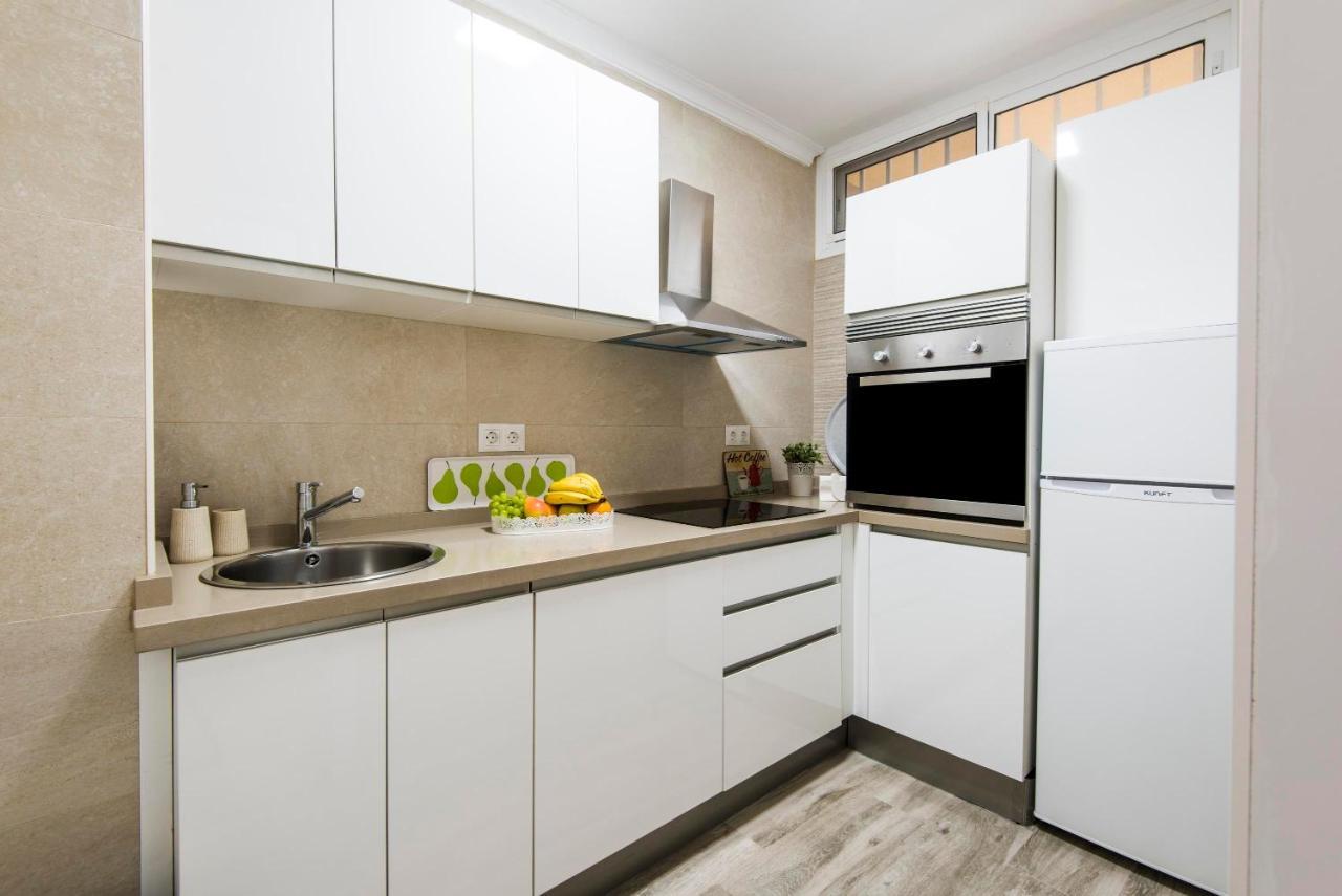 Beachfront Apartment Puerto Marina 베날마데나코스타 외부 사진